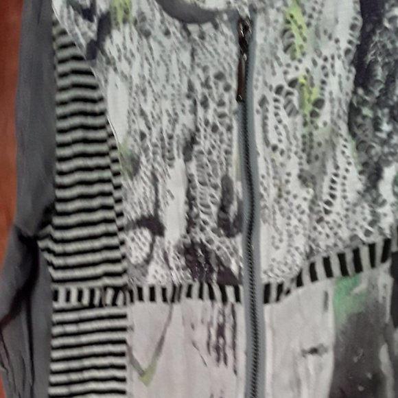 Catina Zip Up Tunic Light Weight - Picture 4 of 5